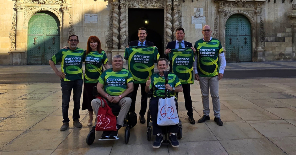 Apoyos ❤ a la Carrera Solidaria contra la ELA de Fundación Eurocaja Rural - Adela CV Web noticia foto apaisada 4 - Adela CV