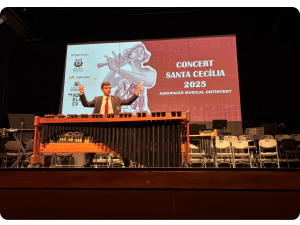 🎶 Un concierto solidario que nos llena de música… y de vida 💚 - Adela CV Twitter - Adela CV