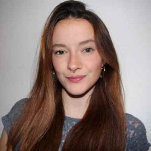 3 - Adela CV